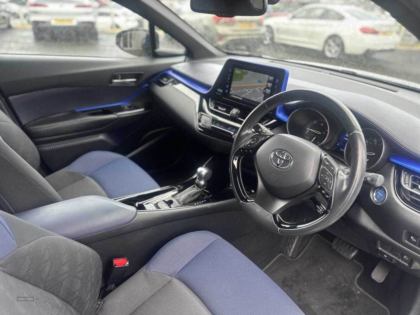 May 2018 Toyota C-HR 1.8 Hybrid Dynamic 5dr CVT