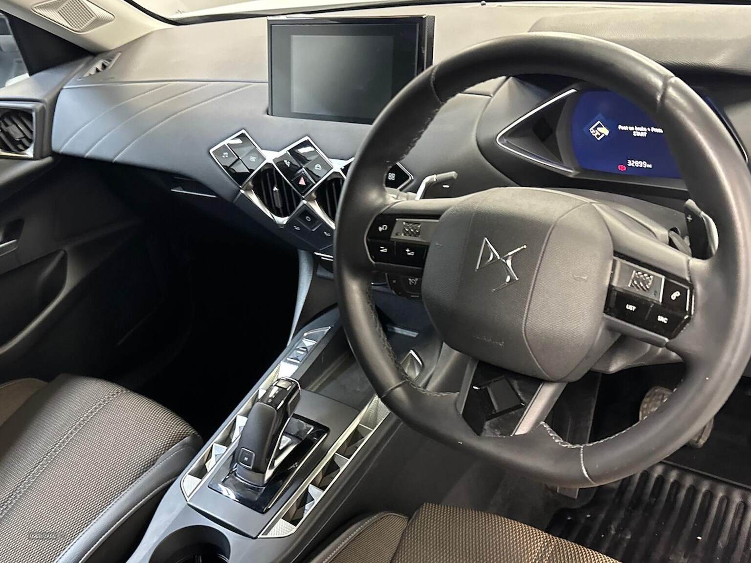 2021 DS DS3 CROSSBACK 1.2 Puretech 130 Prestige 5Dr Eat8