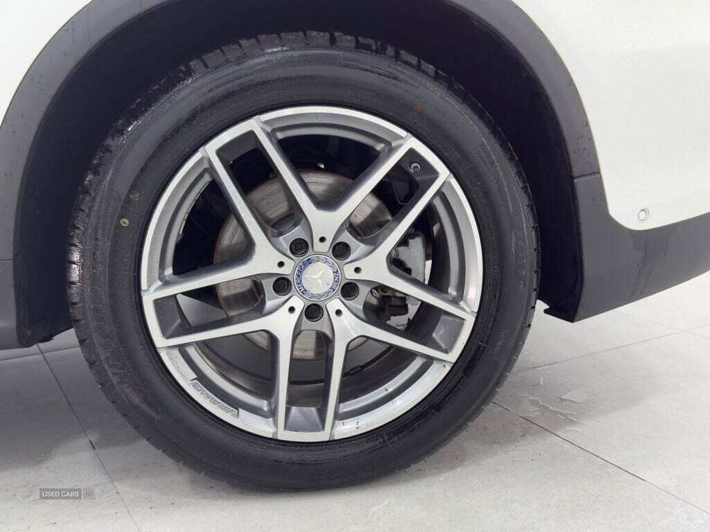 Jul 2016 Mercedes-Benz GLC GLC 220d 4Matic AMG Line Premium 5dr 9G-Tronic
