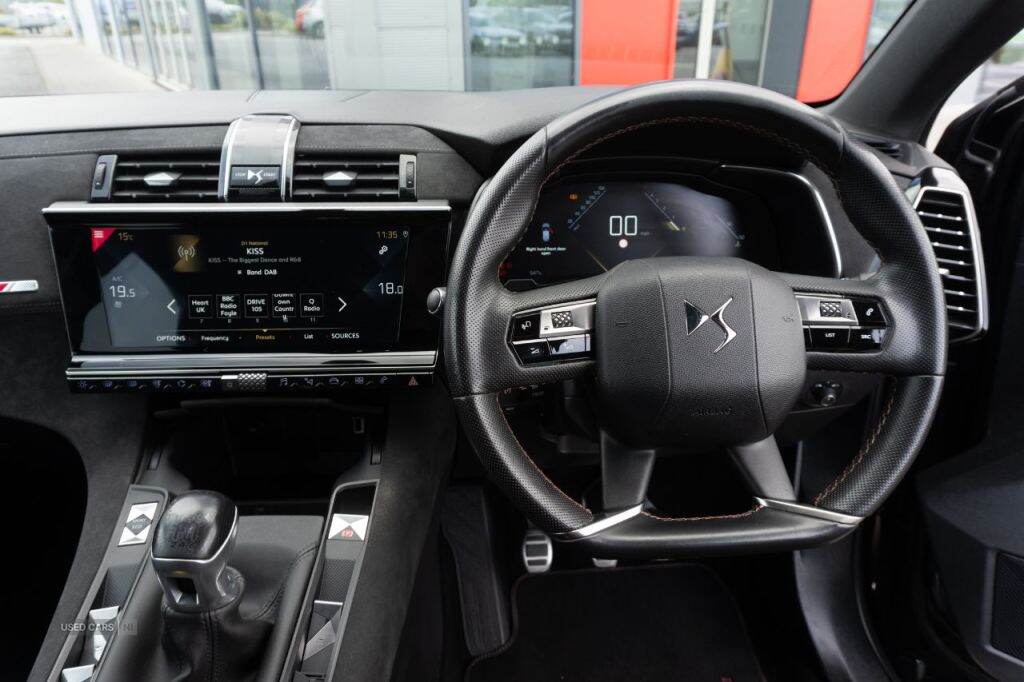Aug 2018 DS DS 1.5 BlueHDi Performance Line 5dr