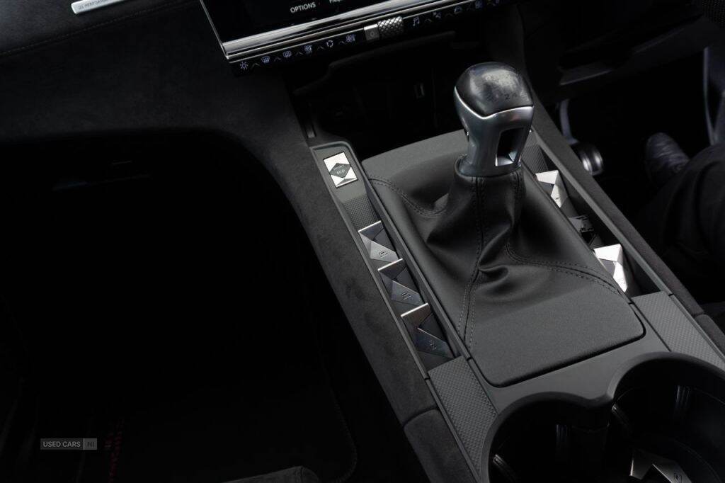 Aug 2018 DS DS 1.5 BlueHDi Performance Line 5dr