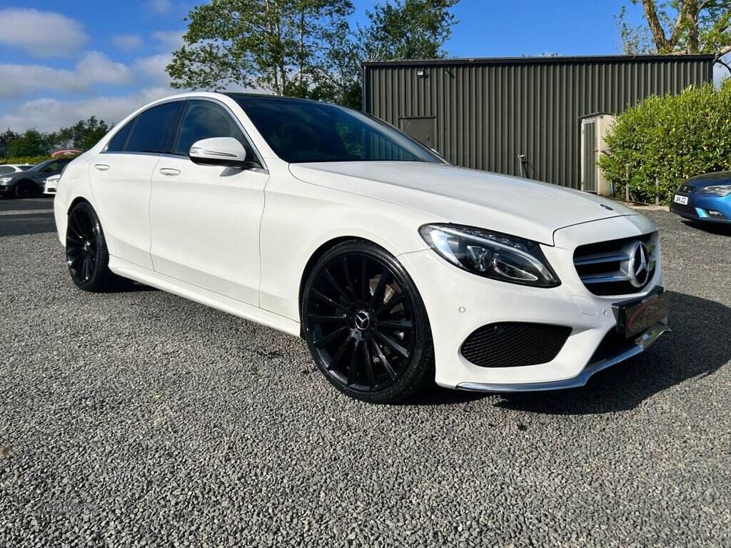 May 2015 Mercedes-Benz C-Class C220 BlueTEC AMG Line Premium 4dr Auto