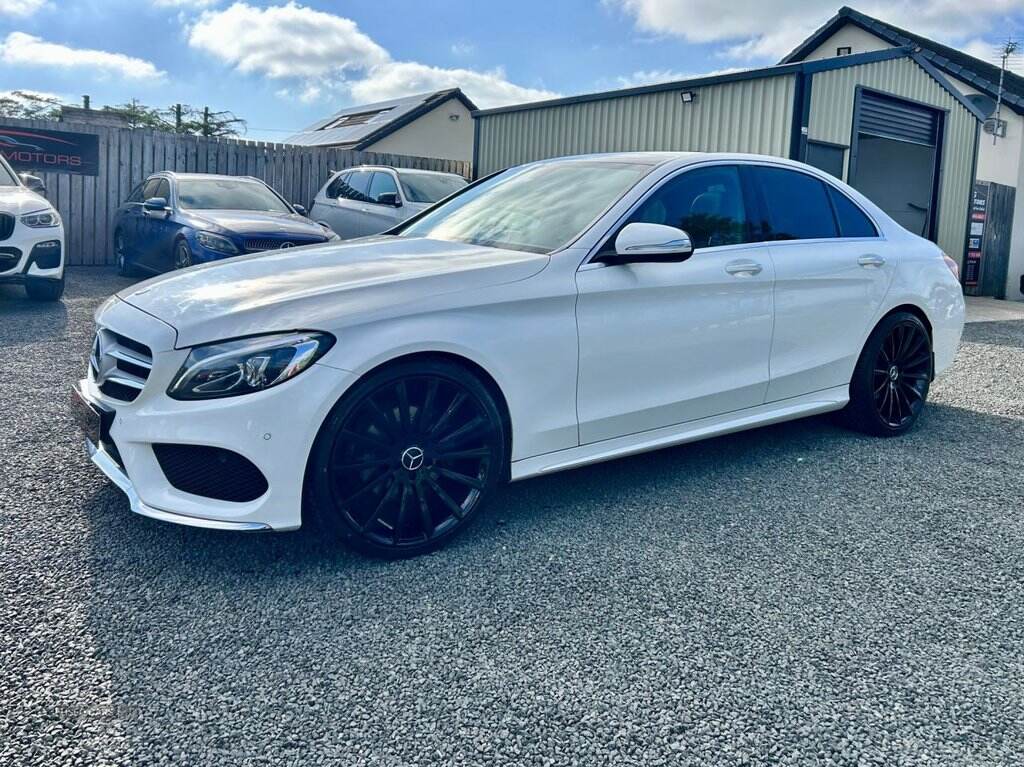 May 2015 Mercedes-Benz C-Class C220 BlueTEC AMG Line Premium 4dr Auto