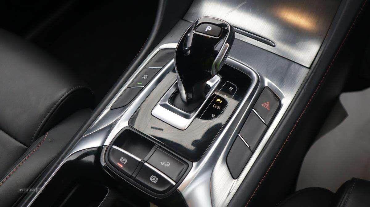2024 MG MG HS 1.5 T-GDI SE DCT Euro 6 (s/s) 5dr