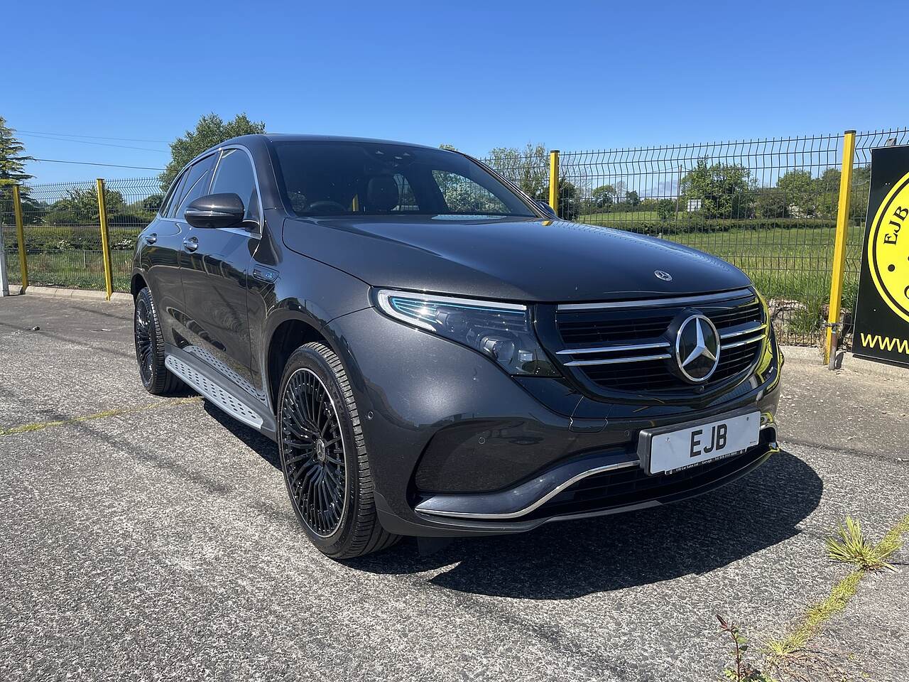 Feb 2022 Mercedes-Benz EQC EQC 400 300kW AMG Line Premium Plus 80kWh 5dr Auto