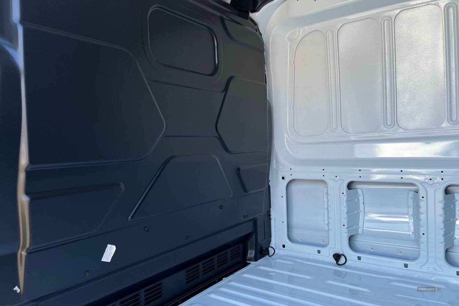Nov 2024 Ford Transit 2.0 EcoBlue 130ps H3 Leader Van [DAP]