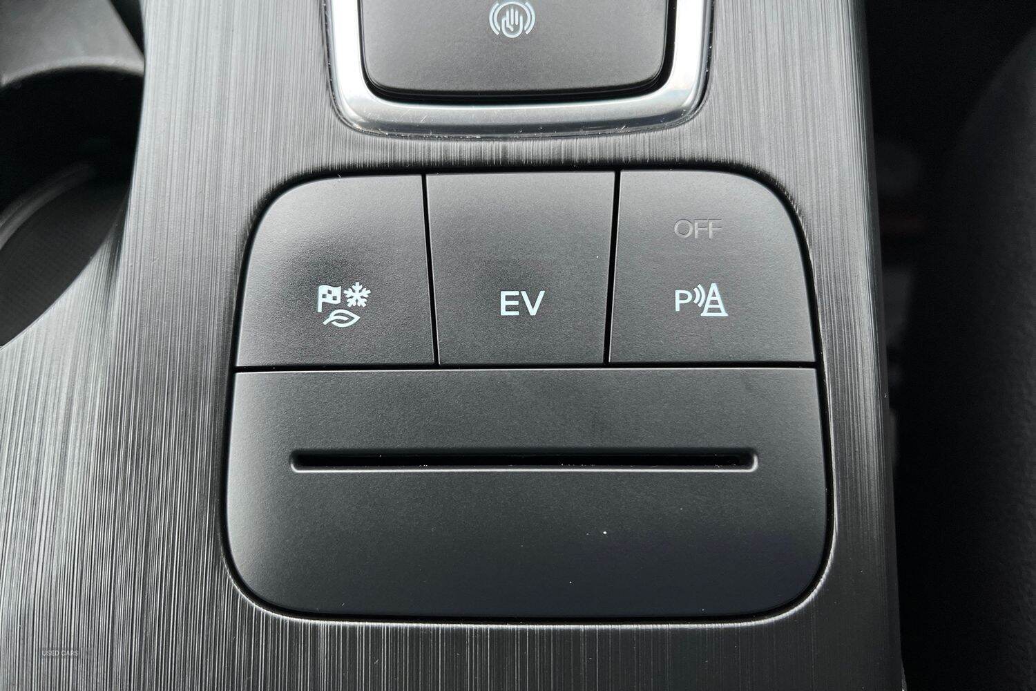 May 2022 Ford Kuga 2.5 PHEV ST-Line 5dr CVT