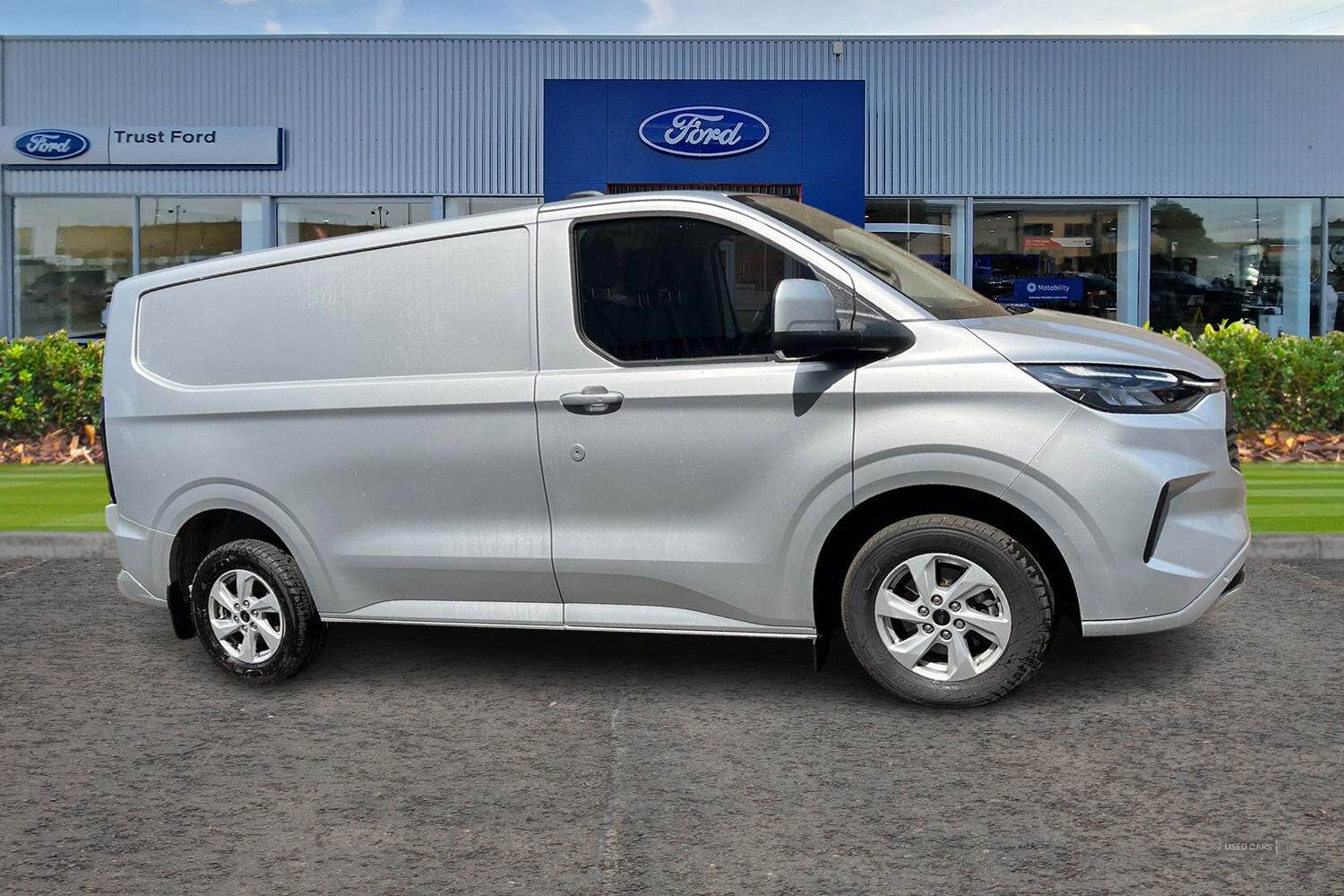 Sep 2024 Ford Transit Custom 2.0 EcoBlue 136ps H1 Van Limited Auto