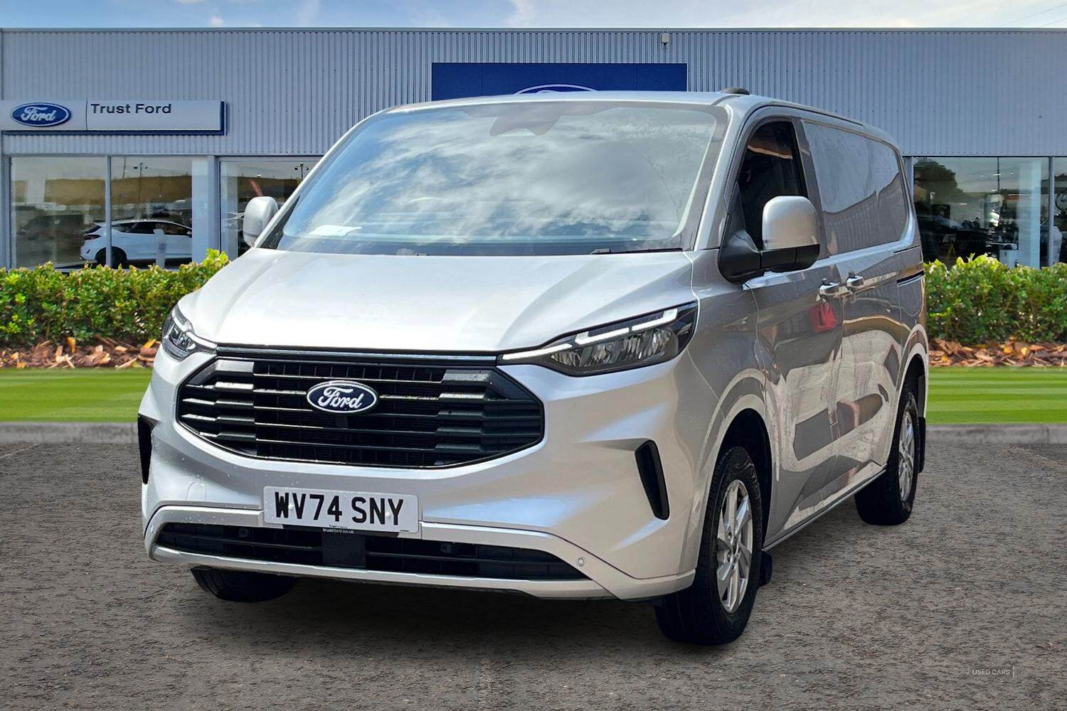 Sep 2024 Ford Transit Custom 2.0 EcoBlue 136ps H1 Van Limited Auto