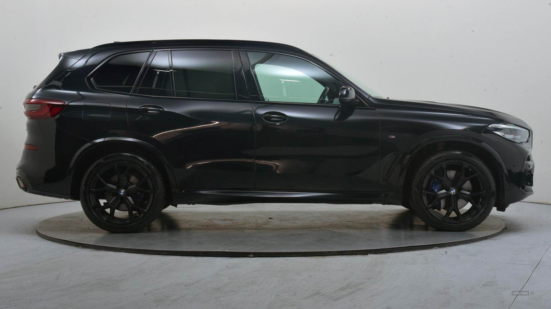 Dec 2022 BMW X5 xDrive30d MHT M Sport 5dr Auto