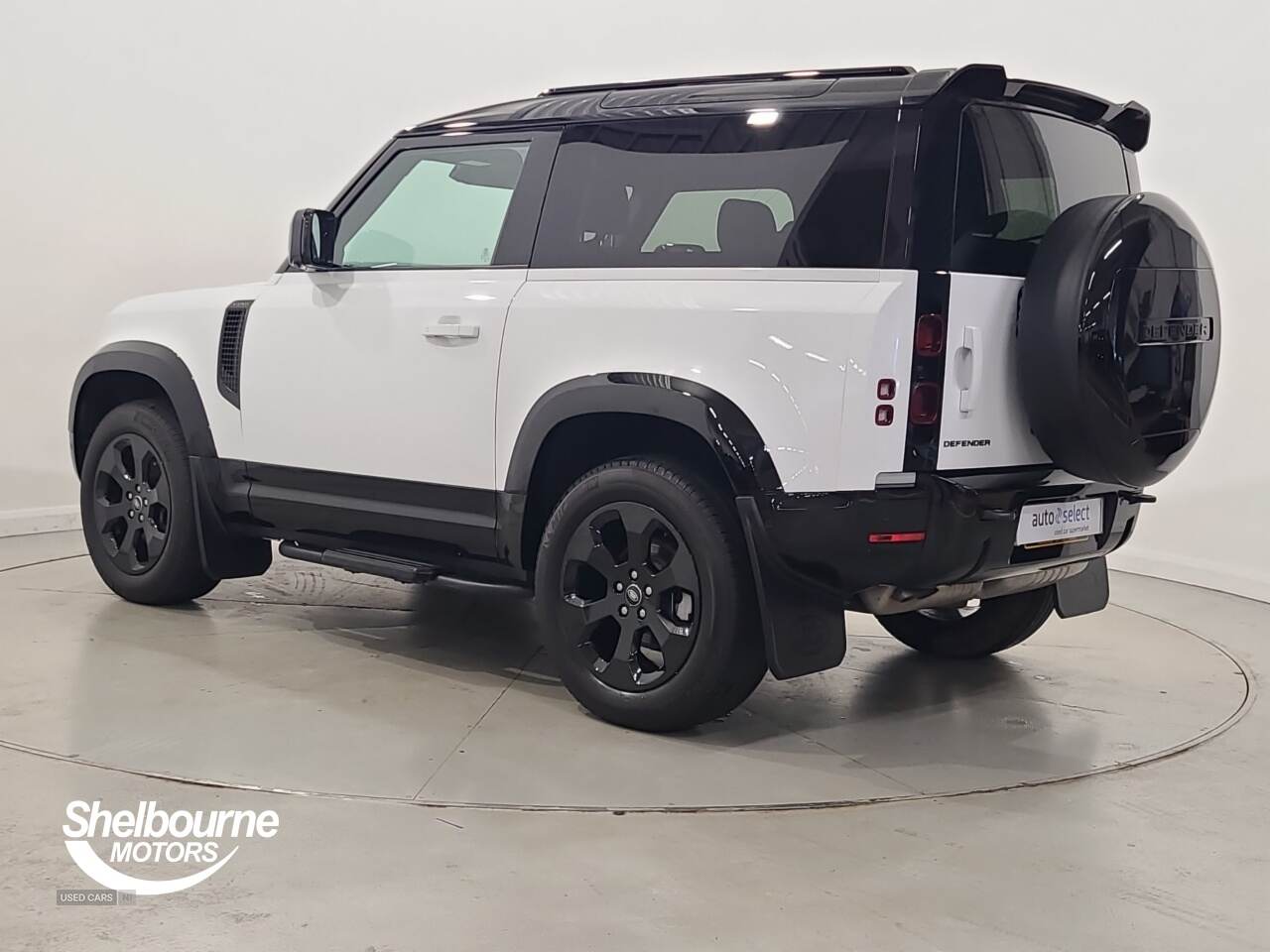 Mar 2023 Land Rover Defender 3.0 D250 X-Dynamic SE 90 3dr Auto