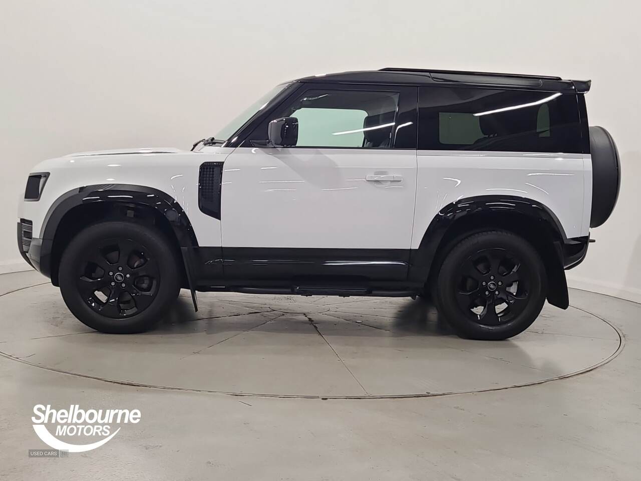 Mar 2023 Land Rover Defender 3.0 D250 X-Dynamic SE 90 3dr Auto