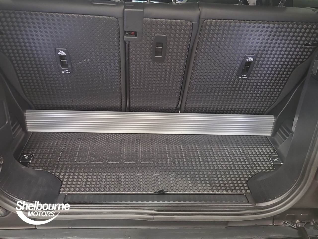 Mar 2023 Land Rover Defender 3.0 D250 X-Dynamic SE 90 3dr Auto