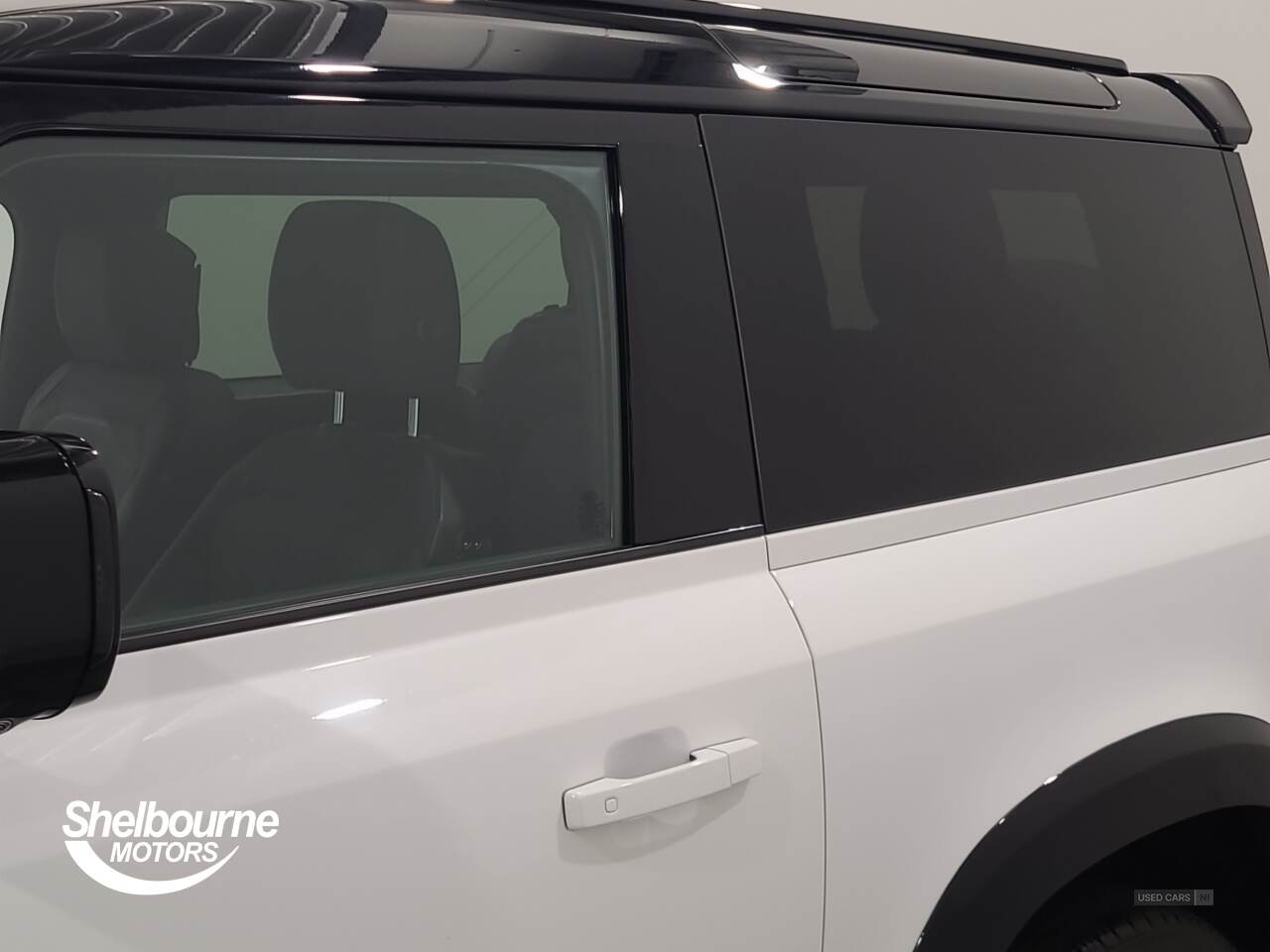 Mar 2023 Land Rover Defender 3.0 D250 X-Dynamic SE 90 3dr Auto