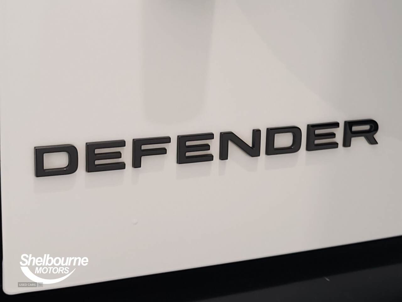 Mar 2023 Land Rover Defender 3.0 D250 X-Dynamic SE 90 3dr Auto