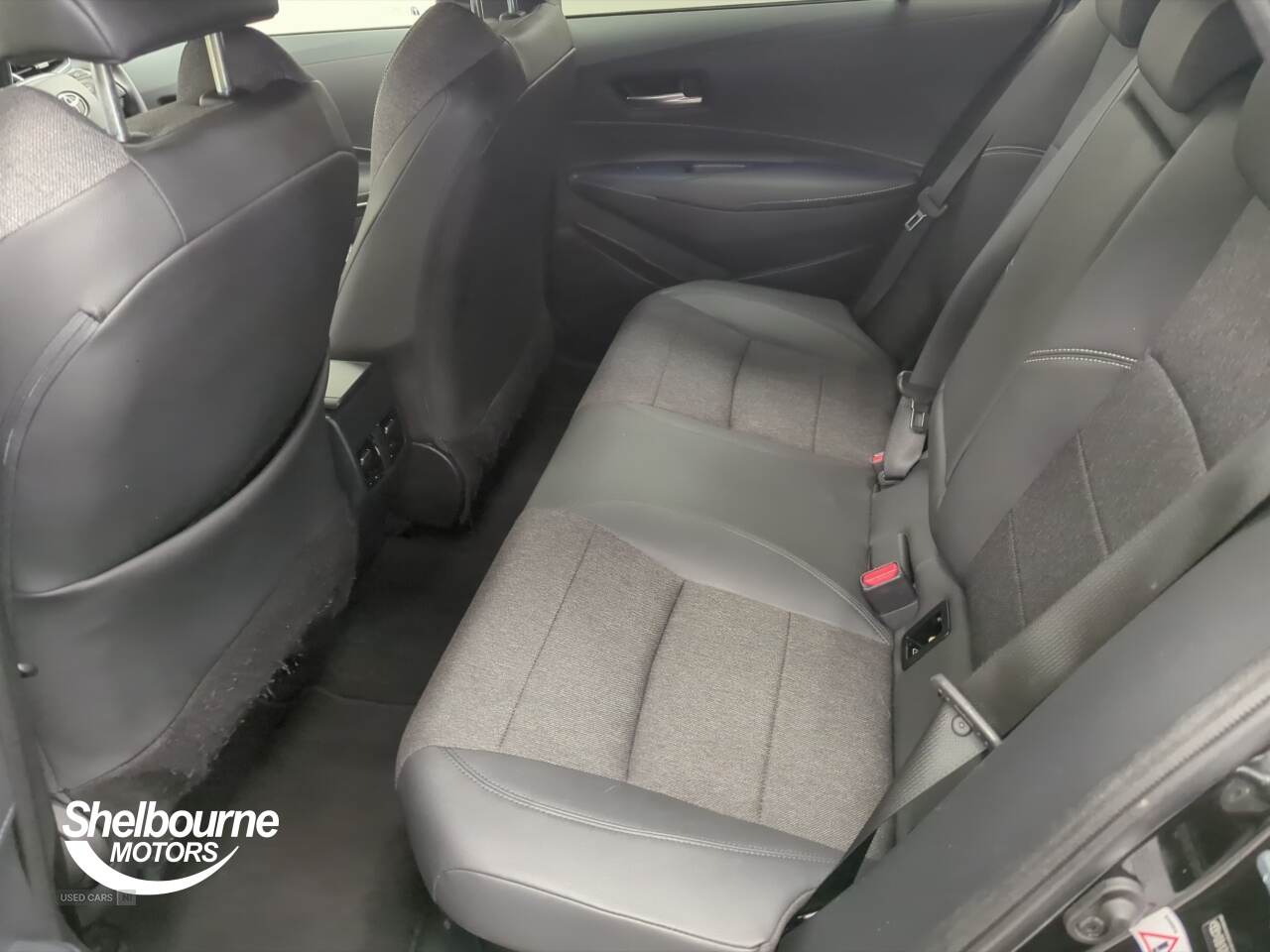Apr 2021 Toyota Corolla 2.0 VVT-i Hybrid Design 5dr CVT