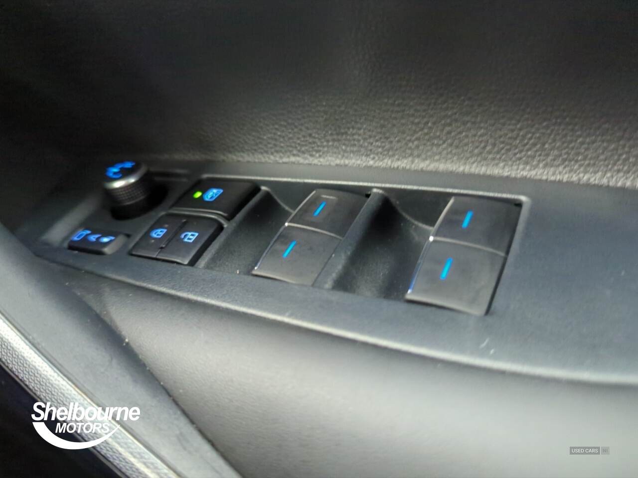 Apr 2021 Toyota Corolla 2.0 VVT-i Hybrid Design 5dr CVT
