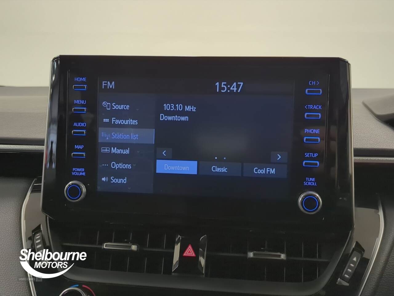 Apr 2021 Toyota Corolla 2.0 VVT-i Hybrid Design 5dr CVT