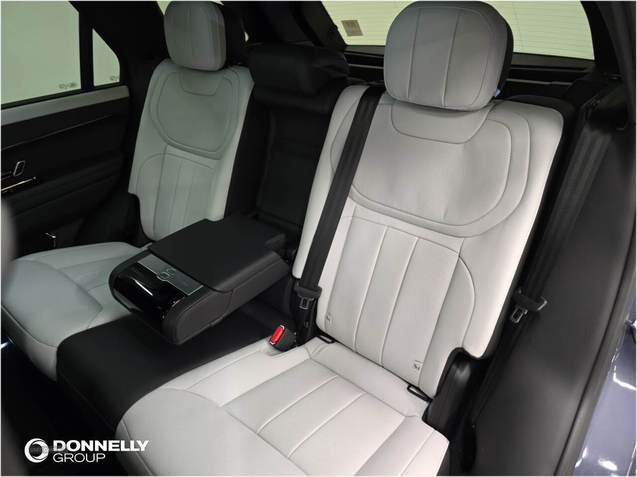Oct 2024 Land Rover Range Rover Sport 3.0 P460e Autobiography 5dr Auto