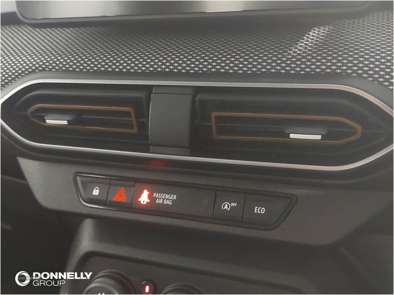 Mar 2024 Dacia Sandero Stepway 1.0 TCe Expression 5dr