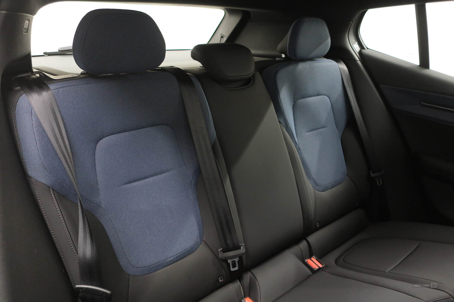 Mar 2024 Volvo EX30 200kW SM Extended Range Plus 69kWh 5dr Auto
