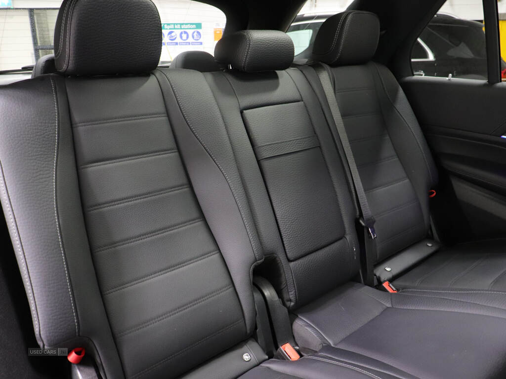 Mar 2024 Mercedes-Benz GLE GLE 450d 4Matic AMG Line Prem 5dr 9G-Tronic [7 St]