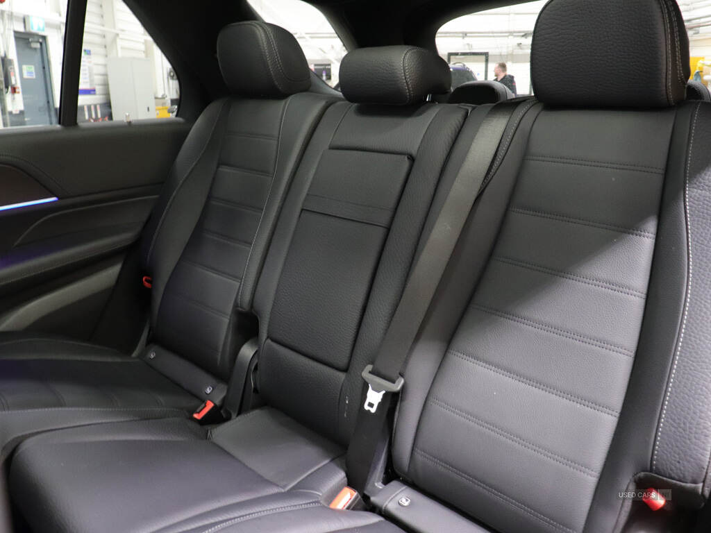 Mar 2024 Mercedes-Benz GLE GLE 450d 4Matic AMG Line Prem 5dr 9G-Tronic [7 St]