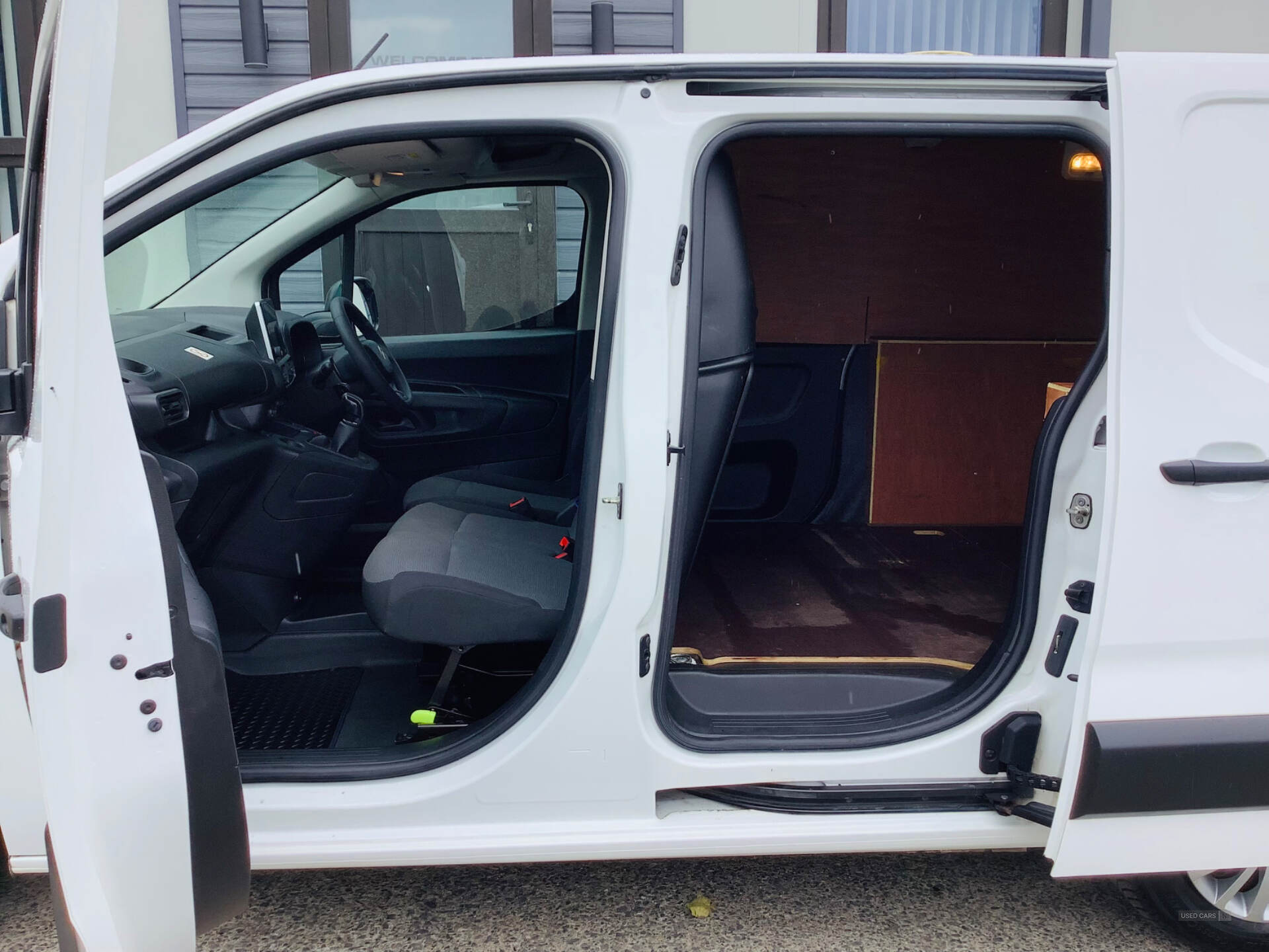 Citroen Berlingo M DIESEL in Down