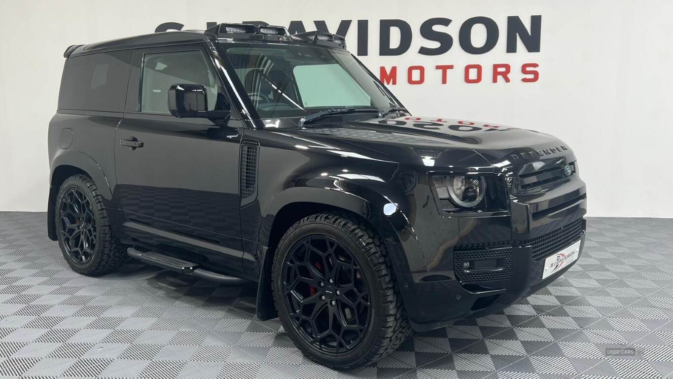 Mar 2021 Land Rover Defender 3.0 D250 SE 90 3dr Auto