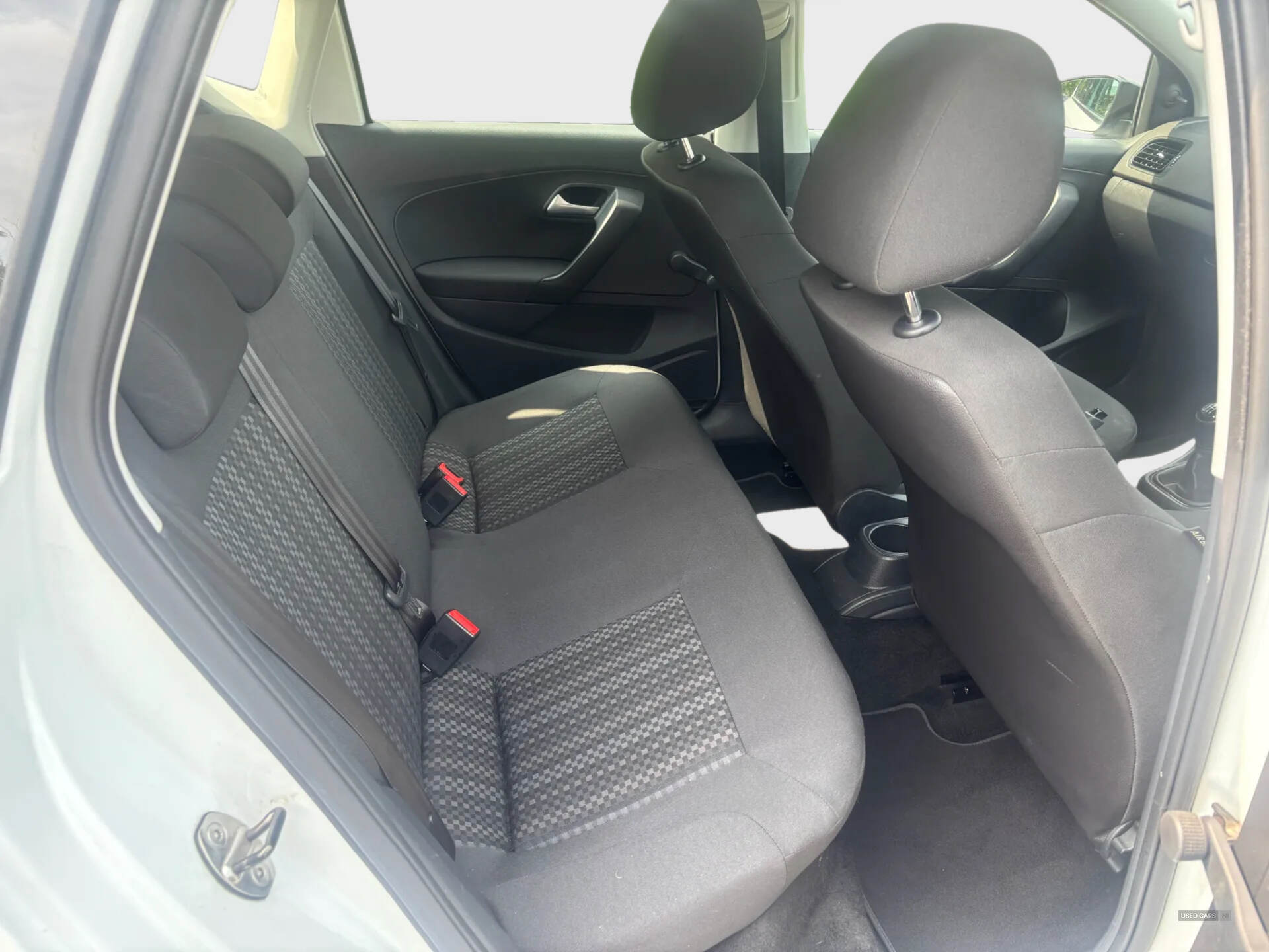 Volkswagen Polo HATCHBACK in Down