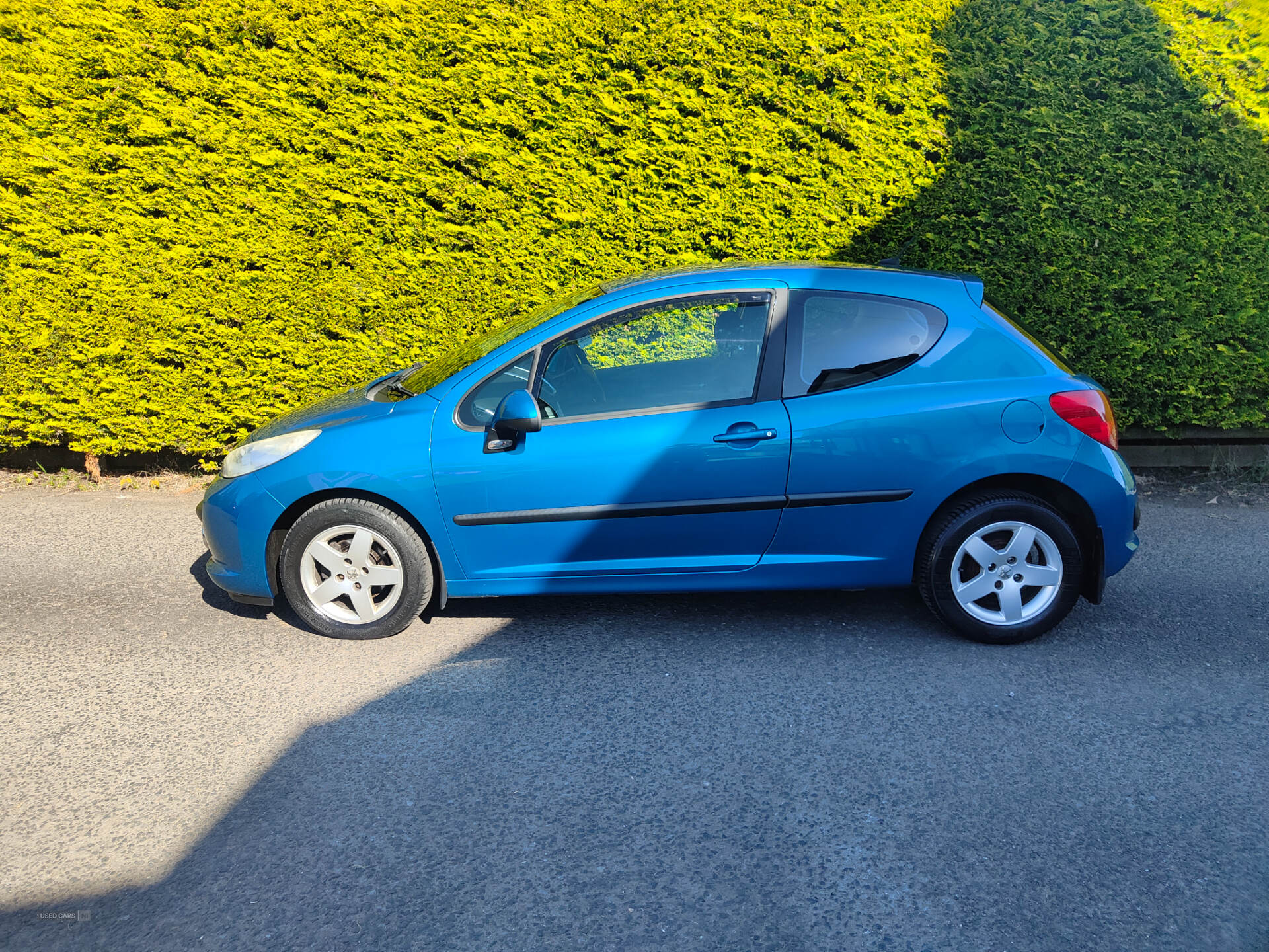 Apr 2007 Peugeot 207 1.4 16V Sport 3dr