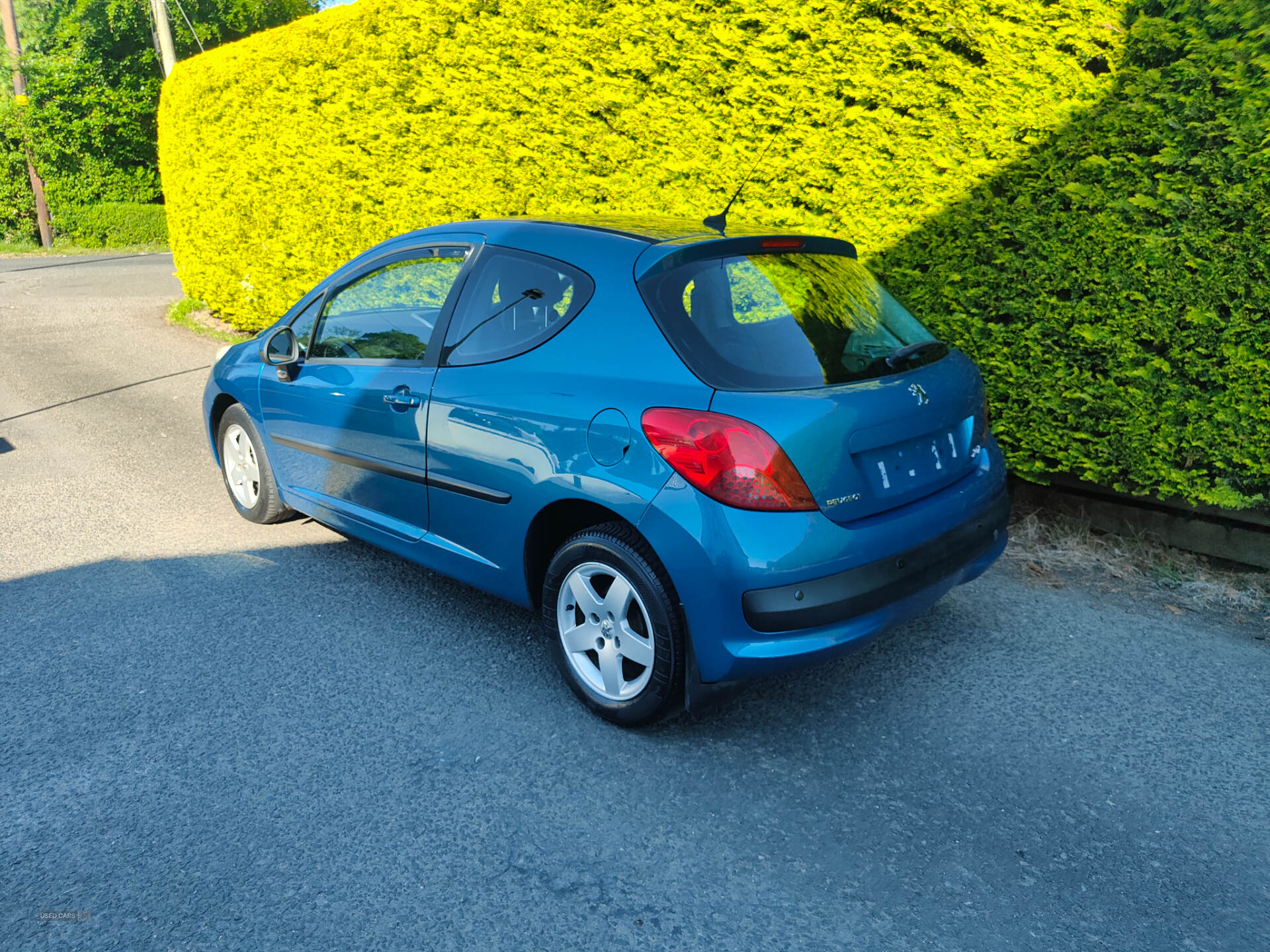 Apr 2007 Peugeot 207 1.4 16V Sport 3dr