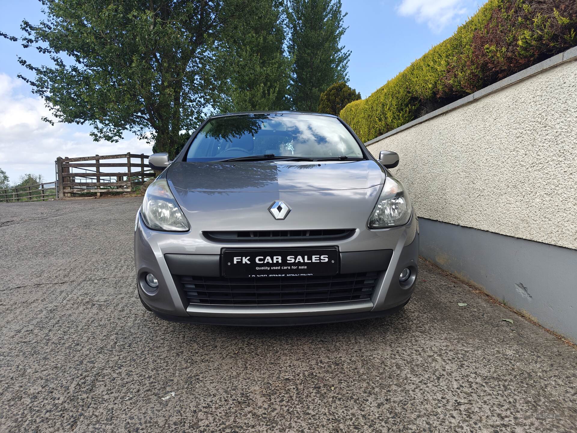 Sep 2011 Renault Clio 1.2 16V Dynamique TomTom 3dr