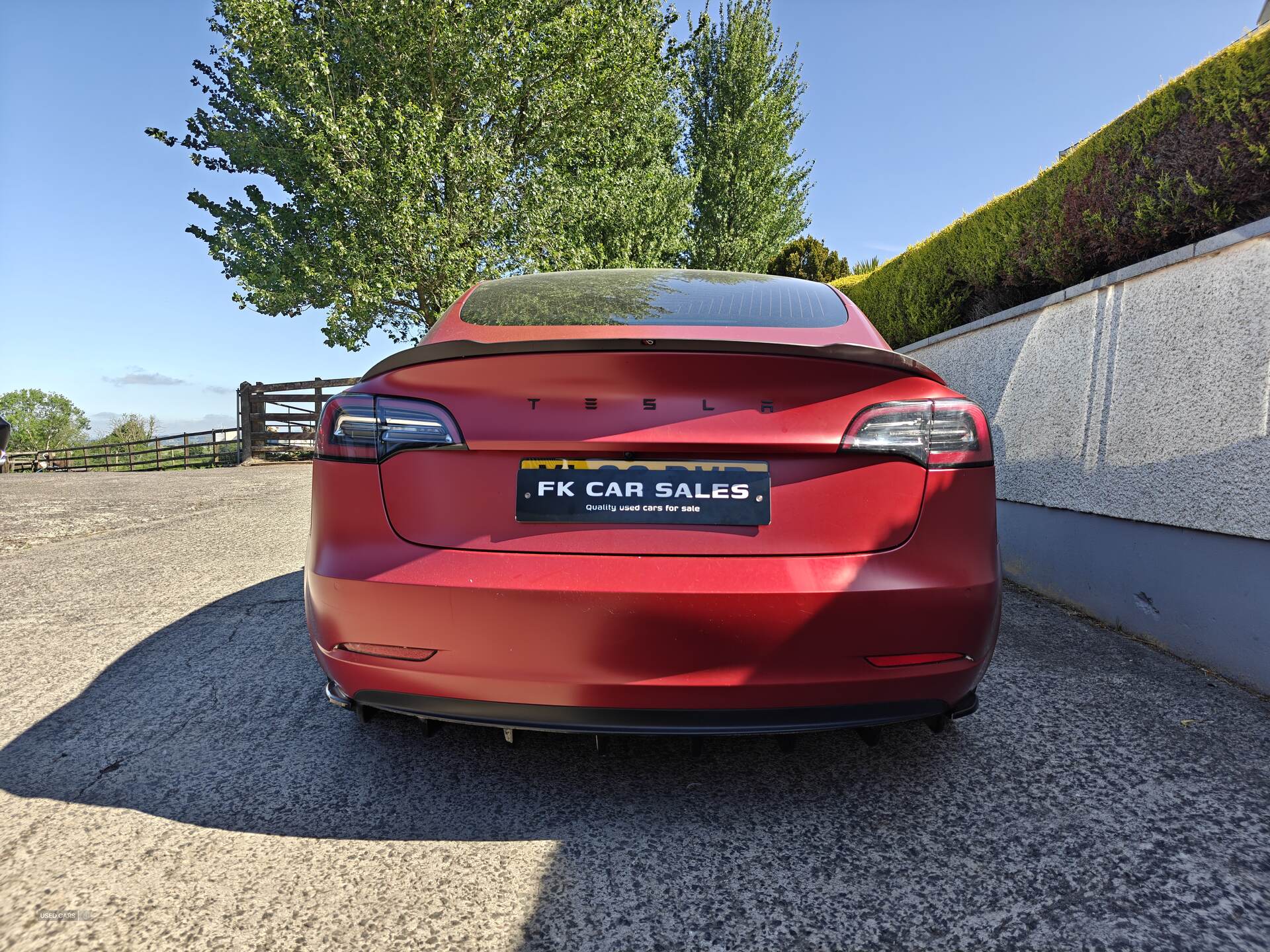 Apr 2020 TESLA Model 3 Performance AWD 4dr [Performance Upgrade] Auto