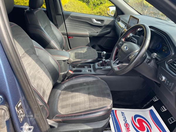 Ford Kuga DIESEL ESTATE in Tyrone