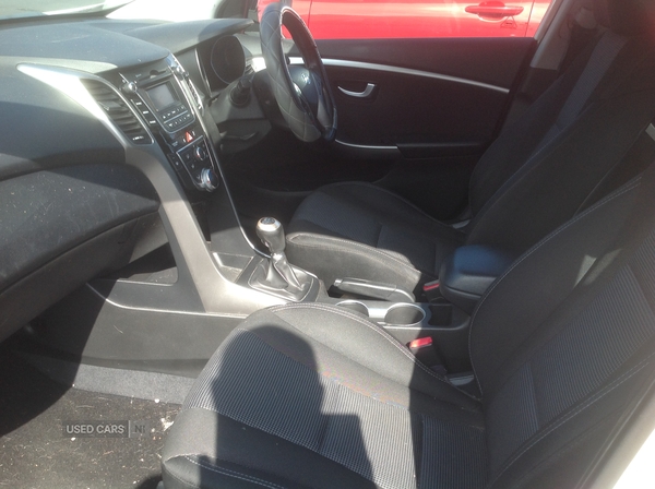 Hyundai i30 DIESEL HATCHBACK in Down
