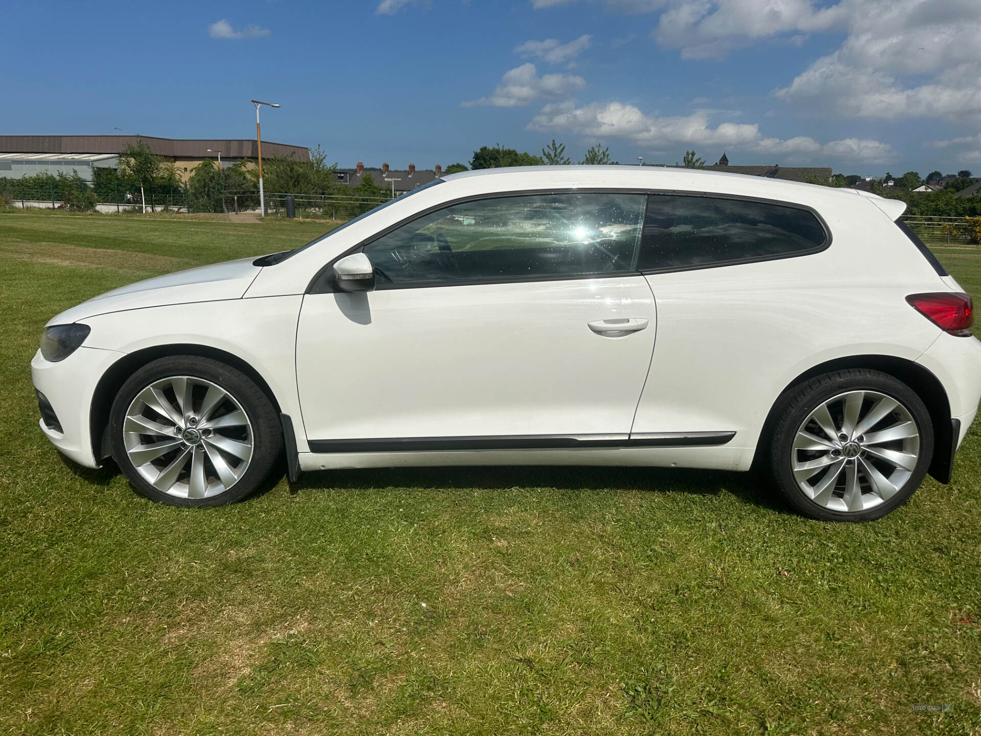 Jun 2013 Volkswagen Scirocco 2.0 TDi BlueMotion Tech 3dr DSG [Nav]