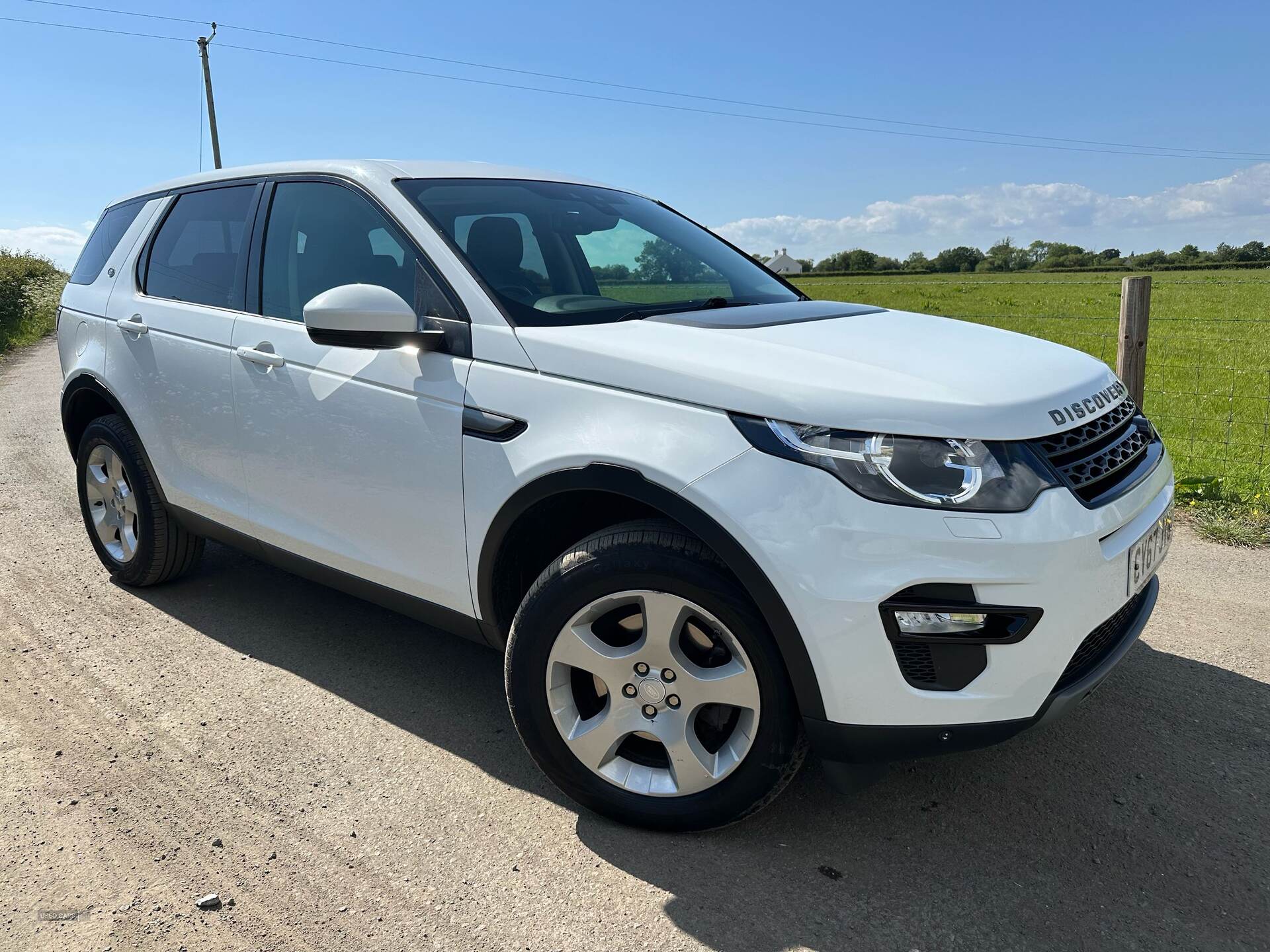 Jan 2018 Land Rover Discovery Sport 2.0 eD4 SE Tech 5dr 2WD [5 Seat]