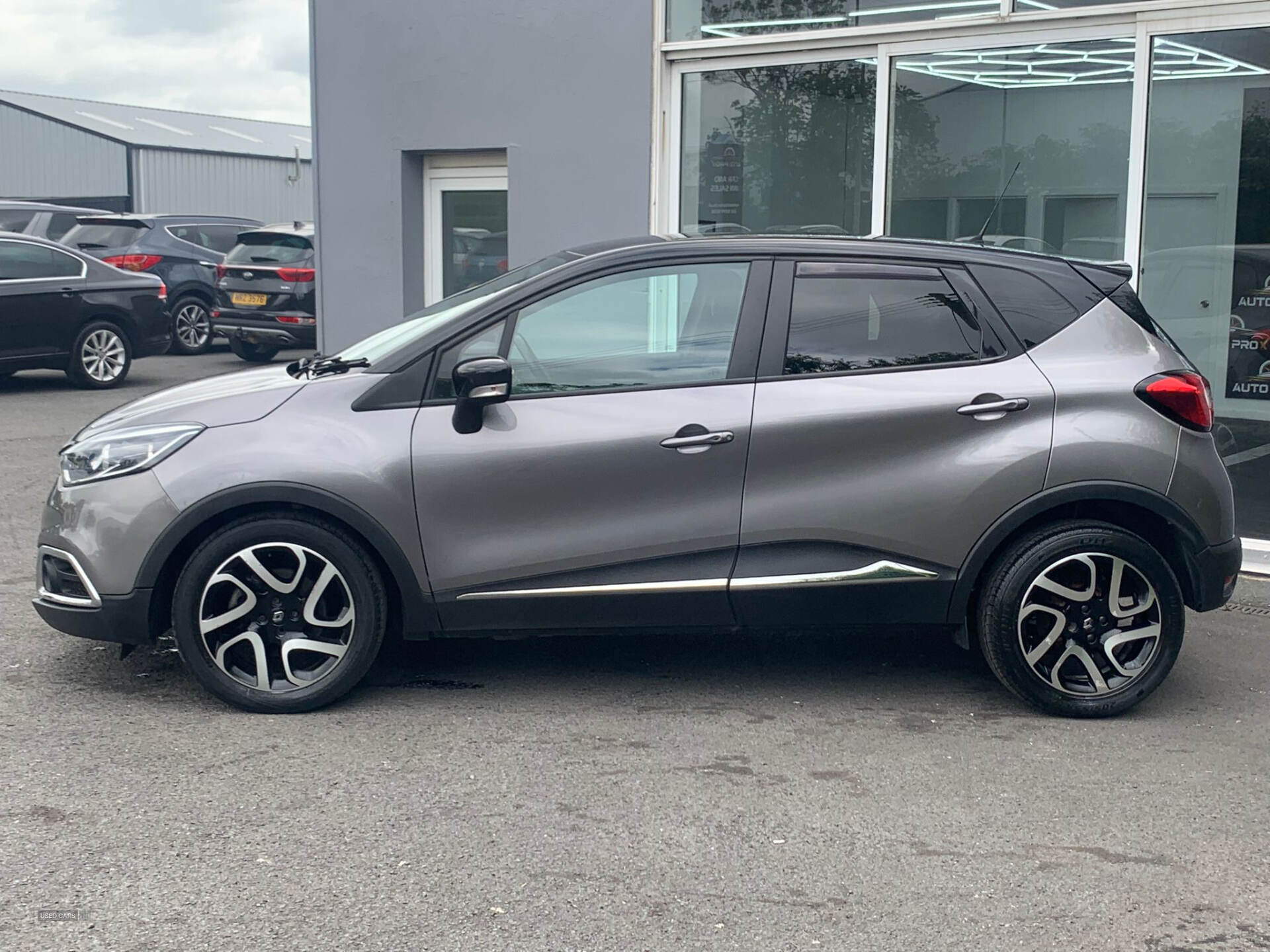 Renault Captur DIESEL HATCHBACK in Antrim