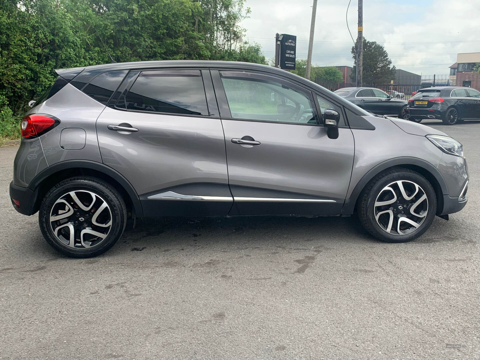 Renault Captur DIESEL HATCHBACK in Antrim