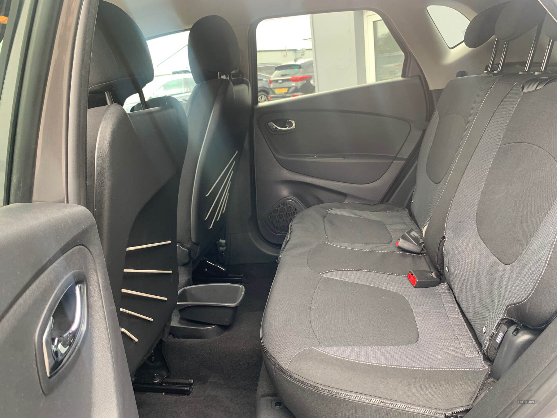Renault Captur DIESEL HATCHBACK in Antrim