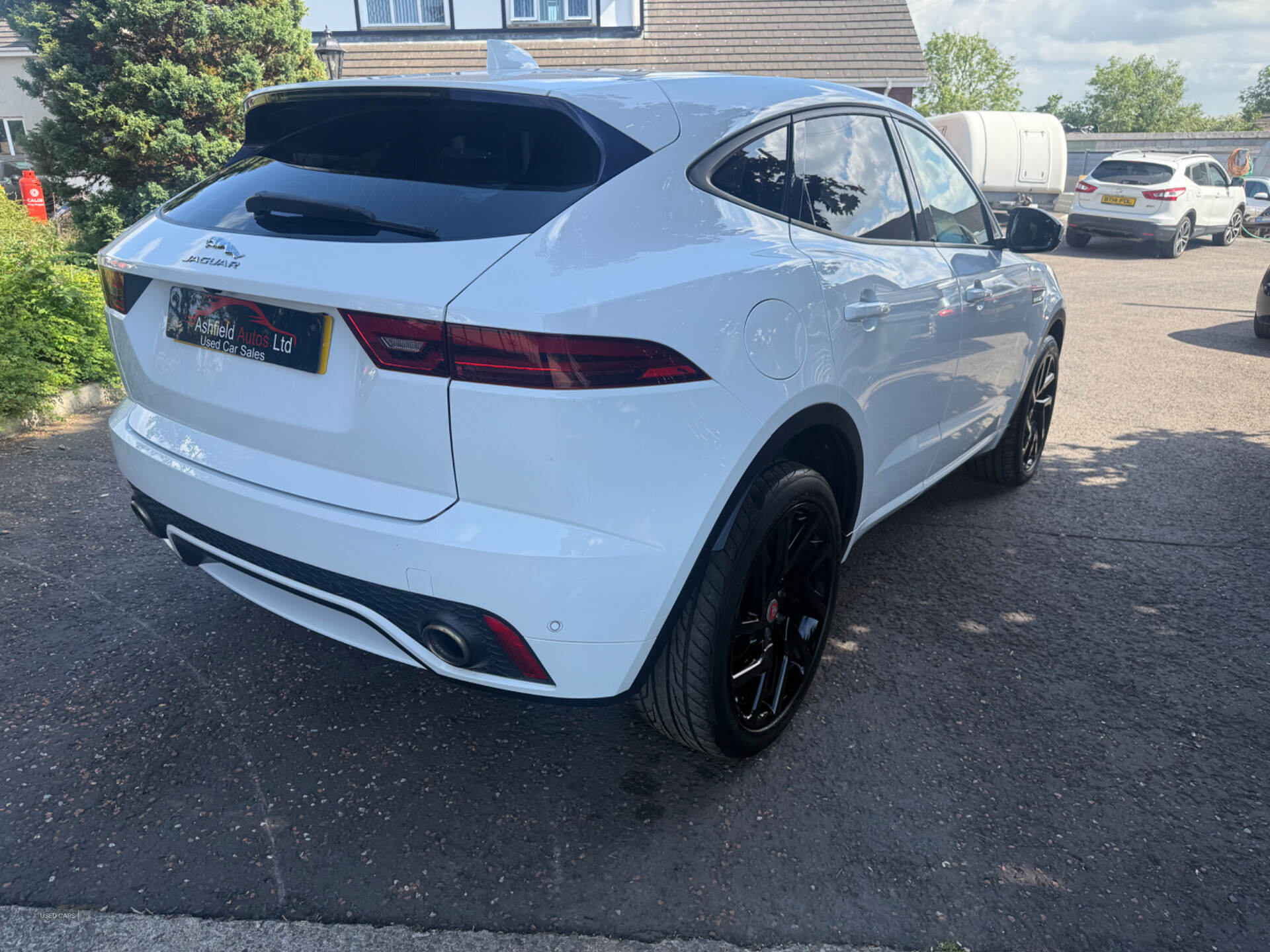 Jaguar E-Pace DIESEL ESTATE in Down