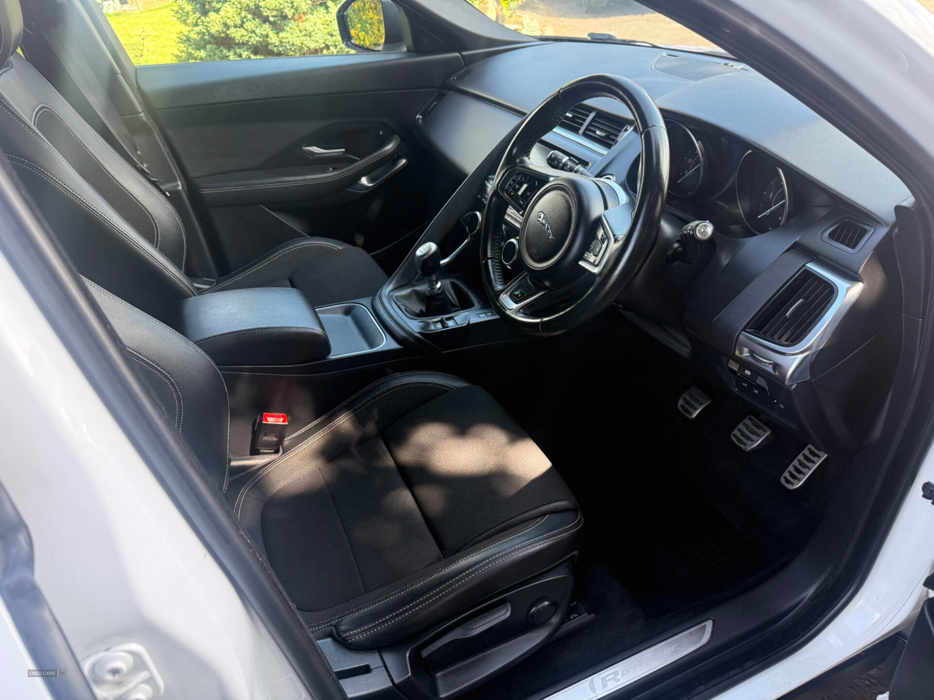 Jaguar E-Pace DIESEL ESTATE in Down