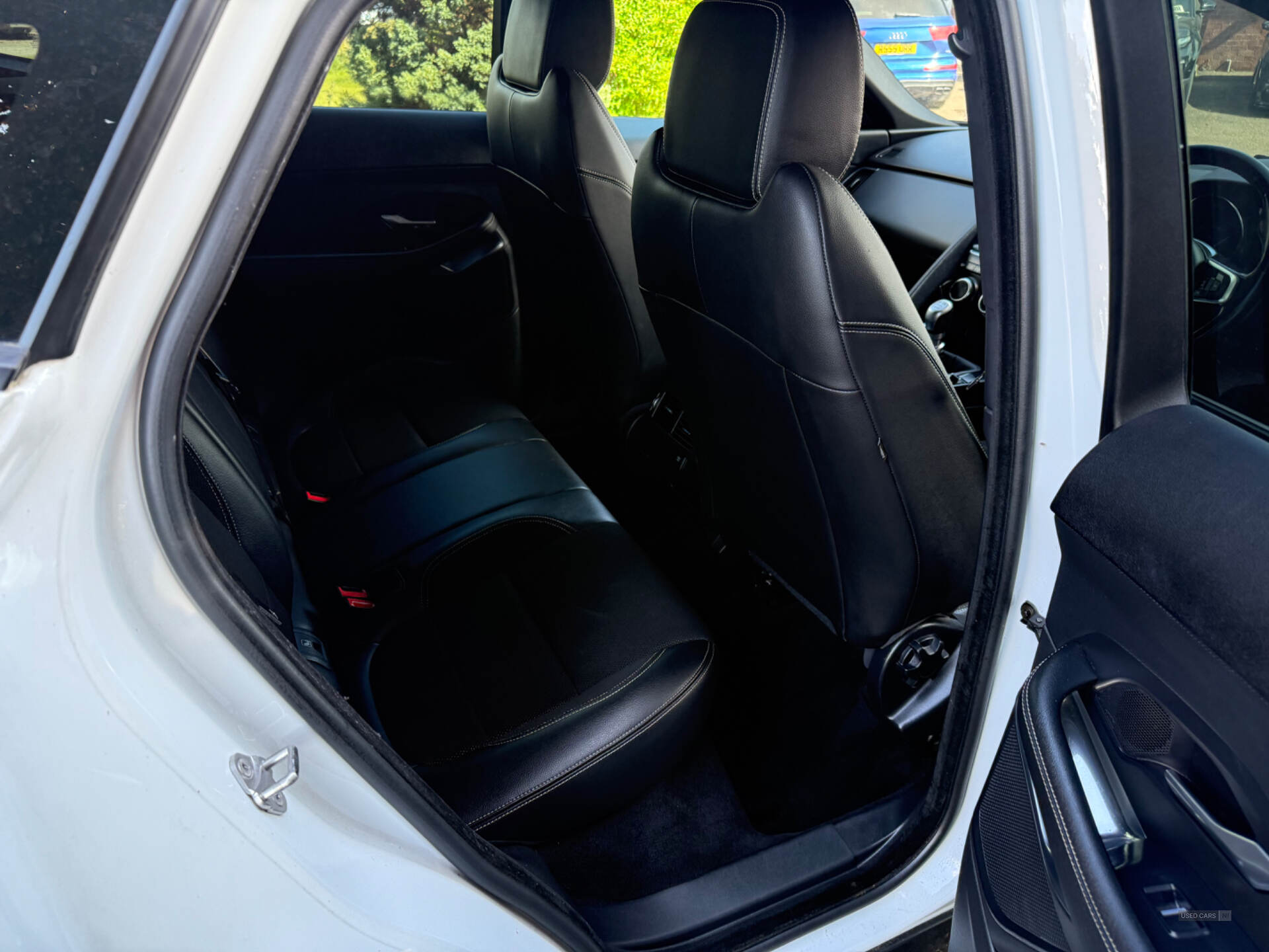 Jaguar E-Pace DIESEL ESTATE in Down