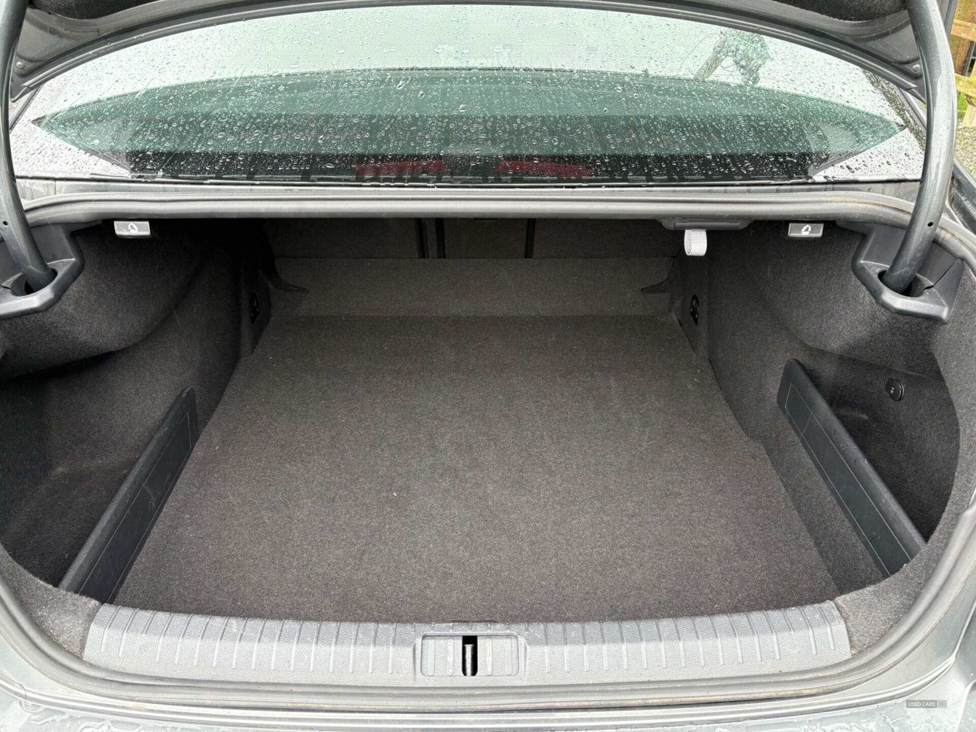 Volkswagen Passat DIESEL SALOON in Antrim