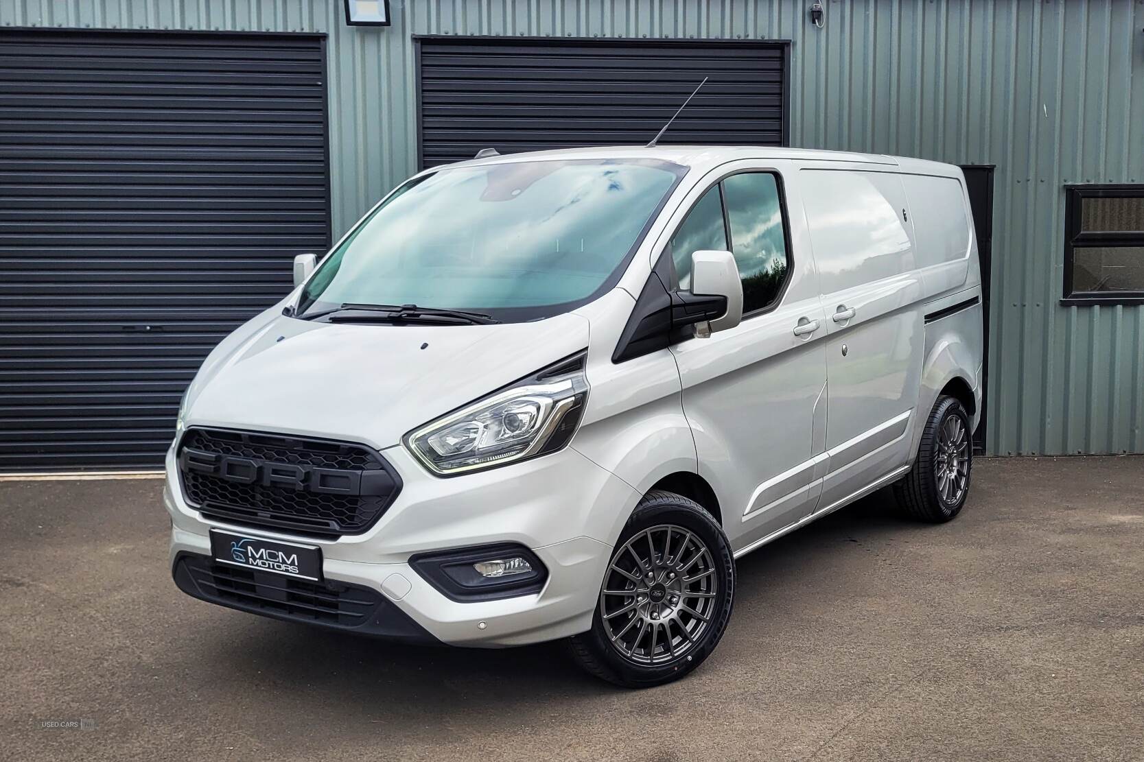 Oct 2020 Ford Transit Custom 2.0 EcoBlue 130ps Low Roof Limited Van