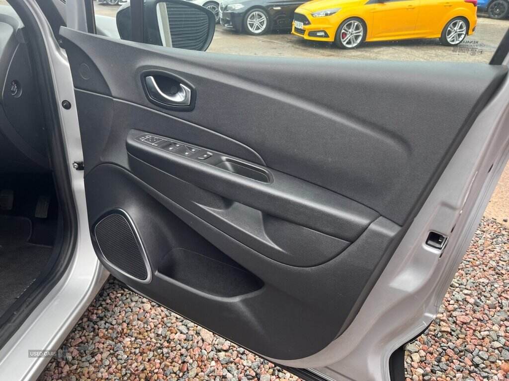 Jun 2019 Renault Captur 1.5 dCi 90 Iconic 5dr