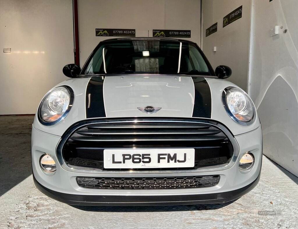 Feb 2016 MINI Hatch 1.5 Cooper 3dr Auto