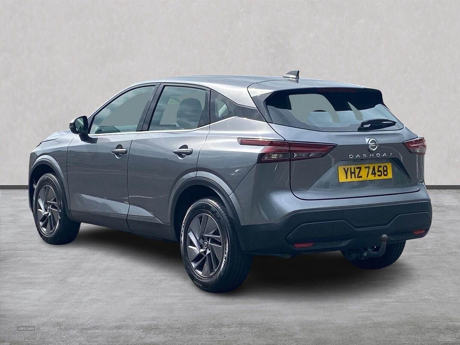 Apr 2022 Nissan Qashqai 1.3 Dig-T Mh Acenta Premium 5Dr