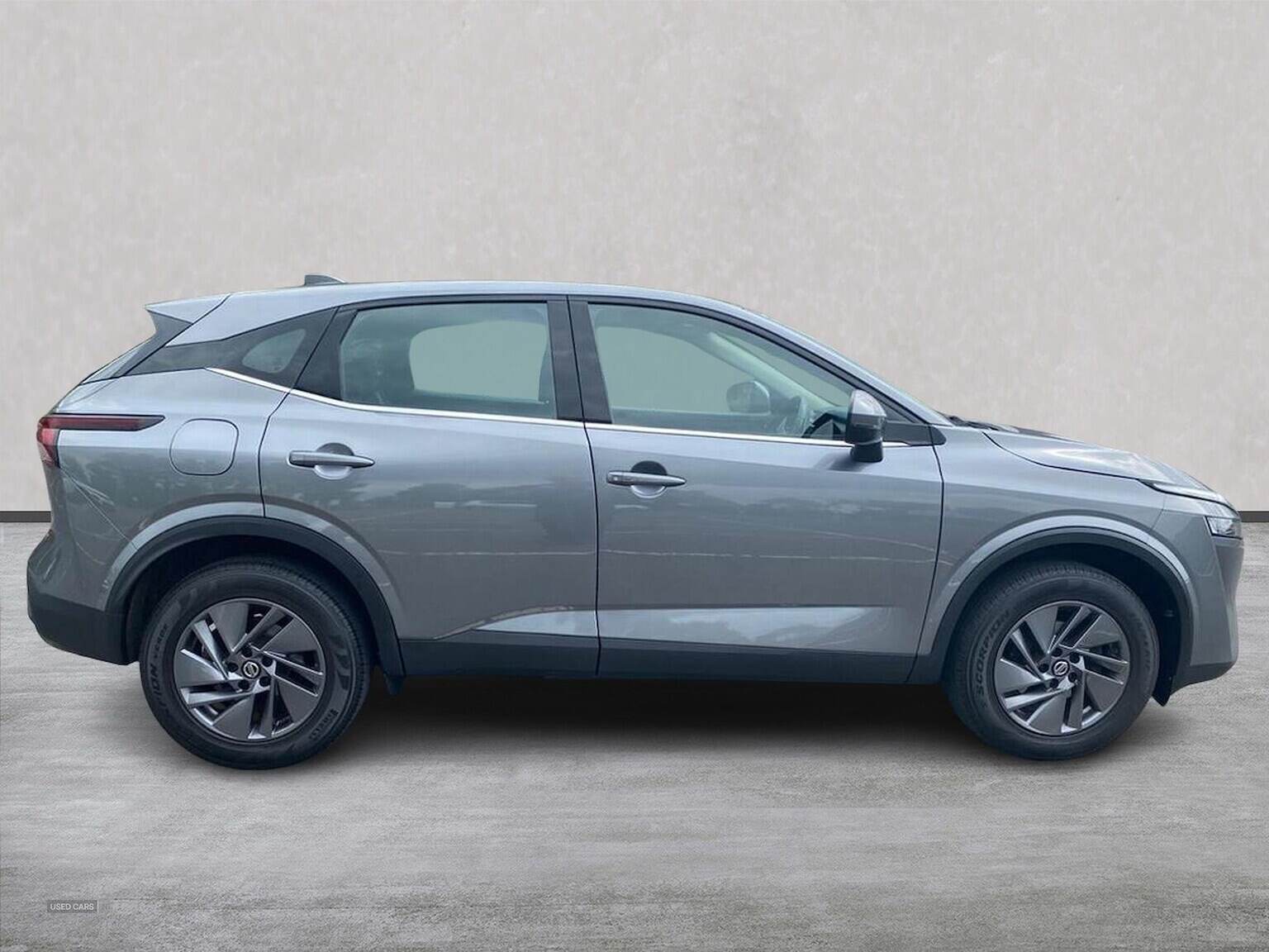 Apr 2022 Nissan Qashqai 1.3 Dig-T Mh Acenta Premium 5Dr